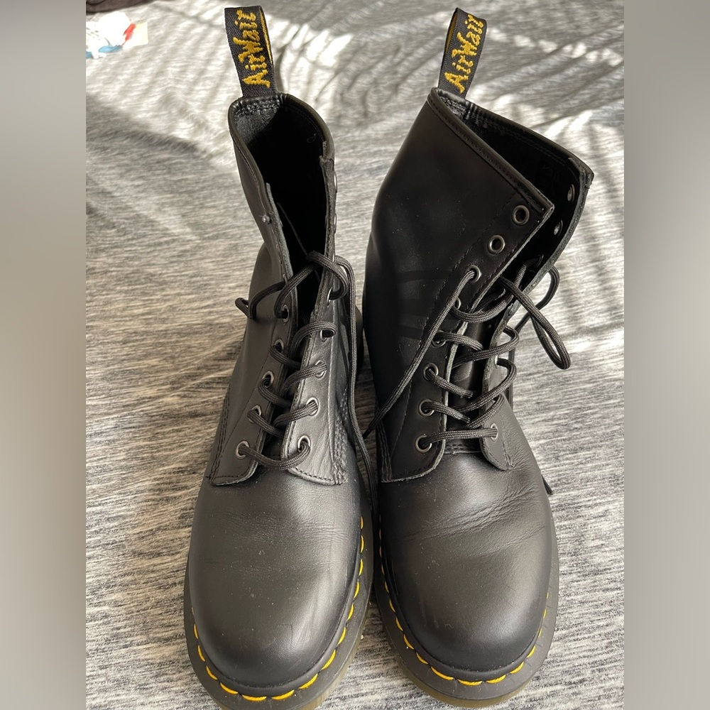 Dr. Martens Lace Up Boots, Men’s 8 Women’s 10